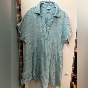 Dress, hits above knees